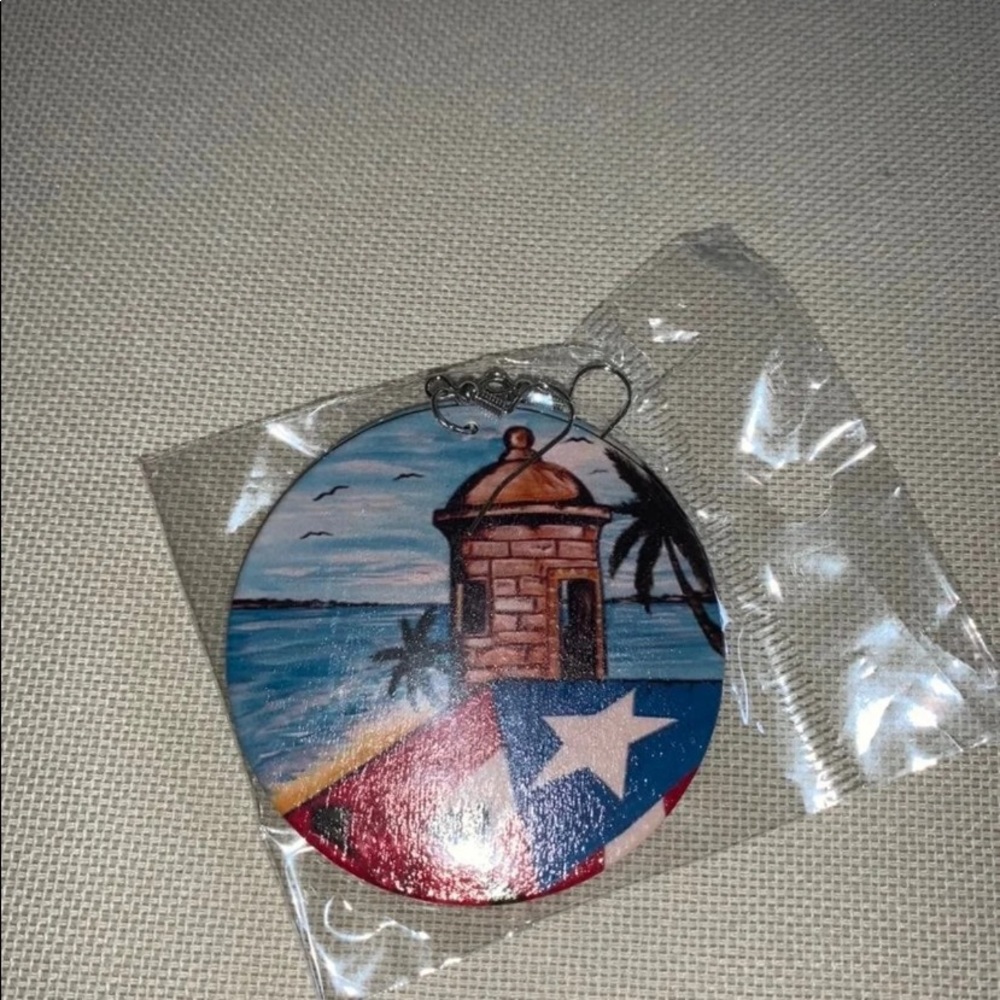 Earrings - Picture 2 of 3